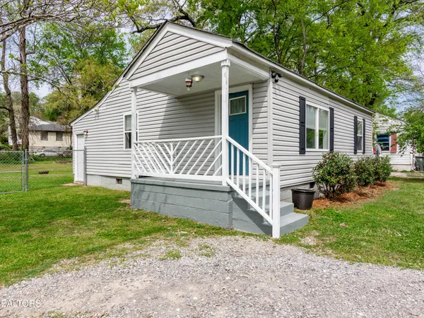 3931 Birmingham Drive