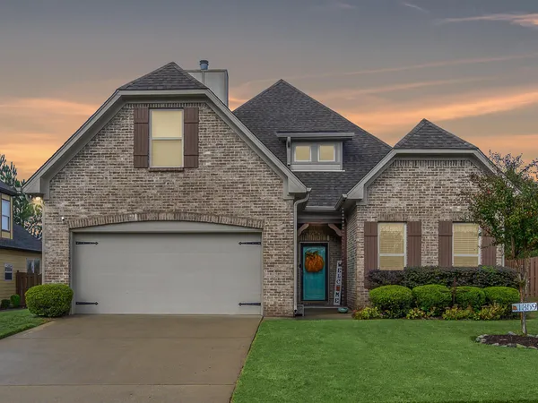 1359 Mountain Lane