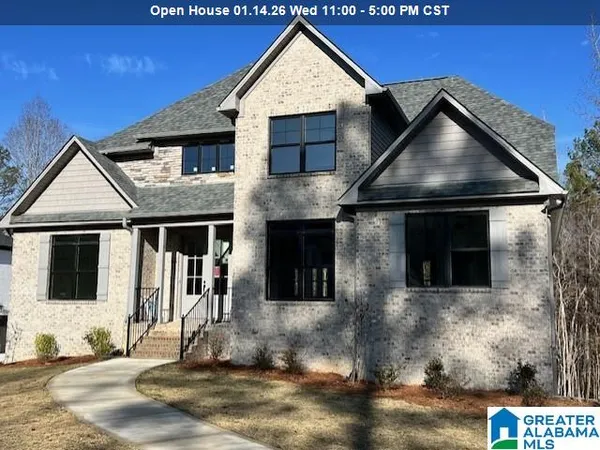 1118 Grey Oaks Valley