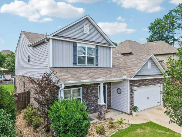 318 Glen Cross Way