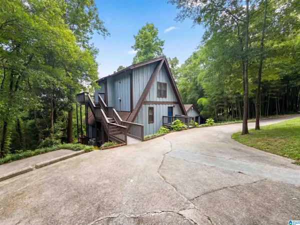 2801 Shades Crest Road