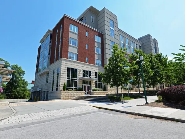 99 Walnut Street