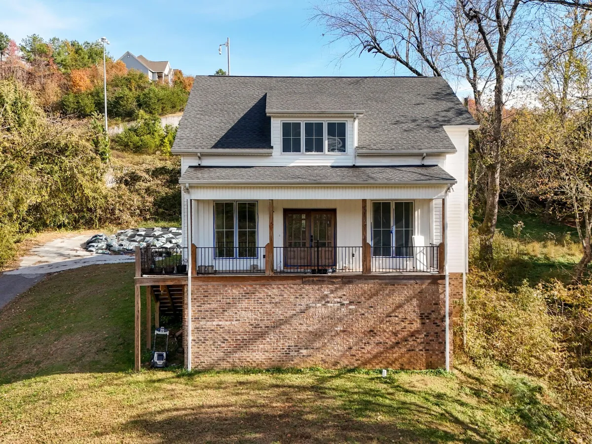 1150 Old Pineville Road