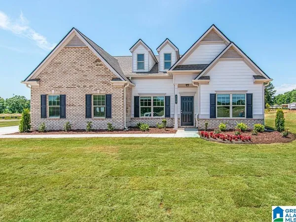 THE AVERY Arbor Ridge