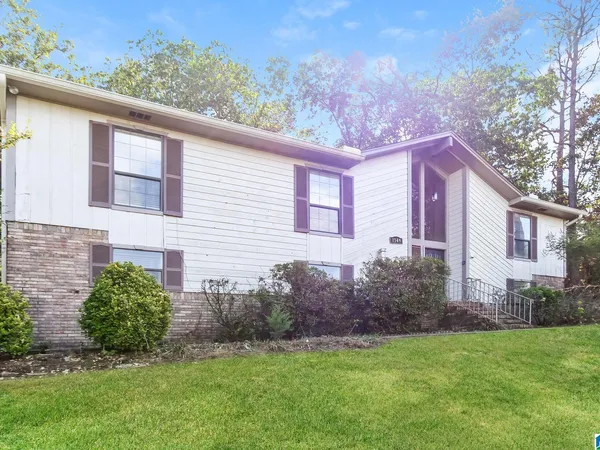 1349 Old Boston Road