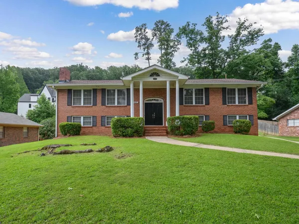 1577 Berry Road
