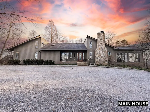 11104 Poplar Ridge Rd