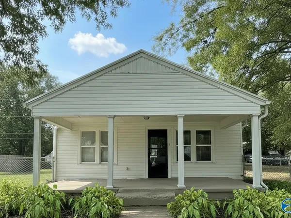 1206 SW Ackers Street