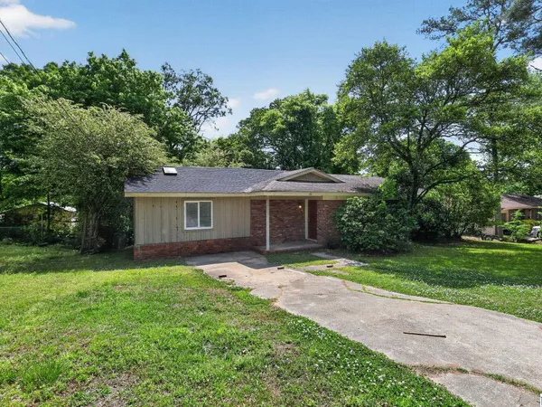 1625 5th Way