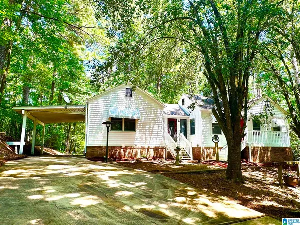 1907 Virginia Lane