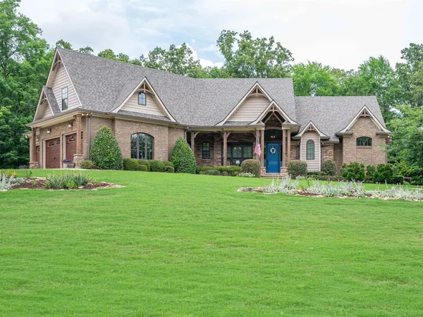 221 River Oaks Drive