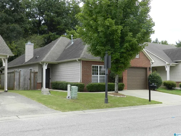 402 Holland Lakes Drive