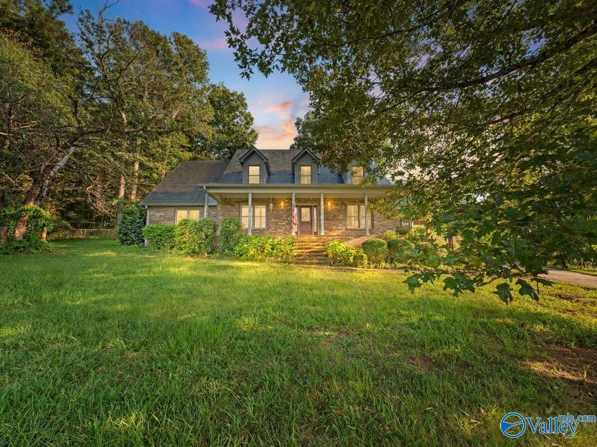 2500 Sprayberry Road