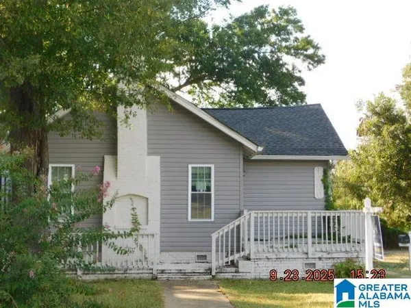 1700 Arlington Avenue