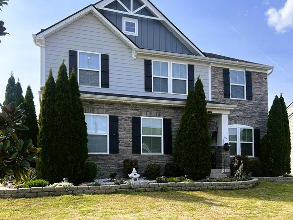 2742 Candlewick Ct