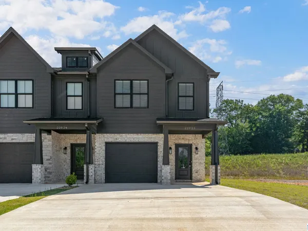 223 Village Parkway