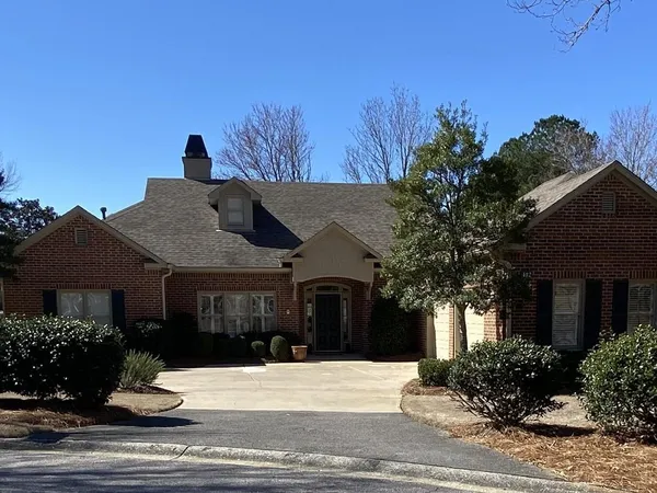 893 Caledonian Way