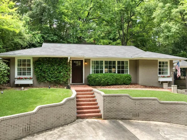 428 Windsor Drive