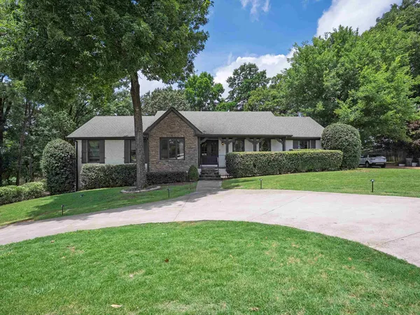 1620 Panorama Drive