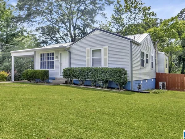 620 4th Court
