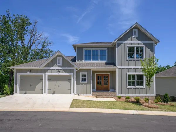 1584 Forest Ridge Road