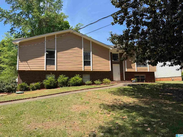 112 Pinebluff Trail