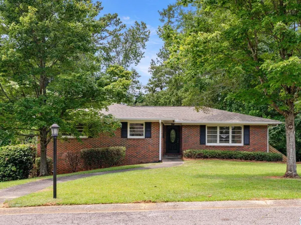 112 Dew Drive
