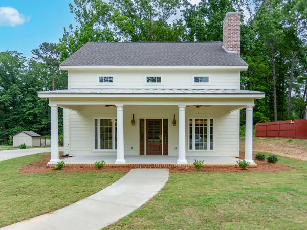 1913 Moncrief Road