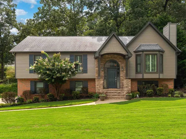 109 Saint Charles Drive