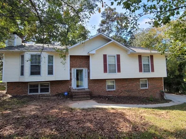 1435 Secretariat Drive