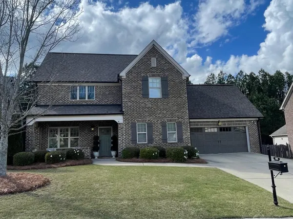 180 Lake Chelsea Drive