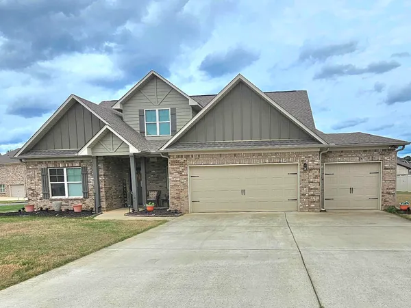 5619 Cedar Creek Park Drive