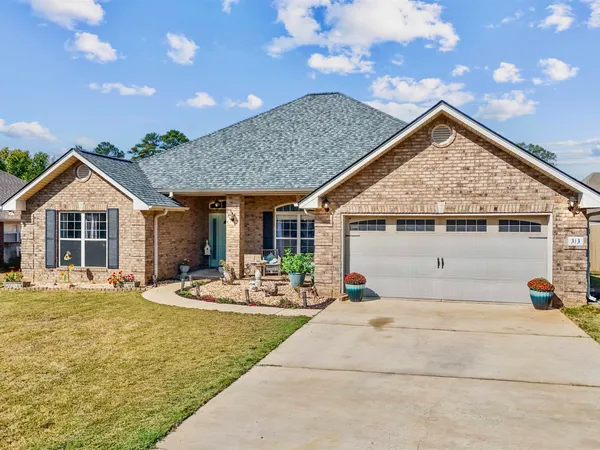 313 Tanglewood Circle