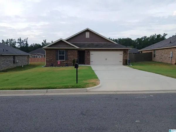 1114 Quail Hollow Drive