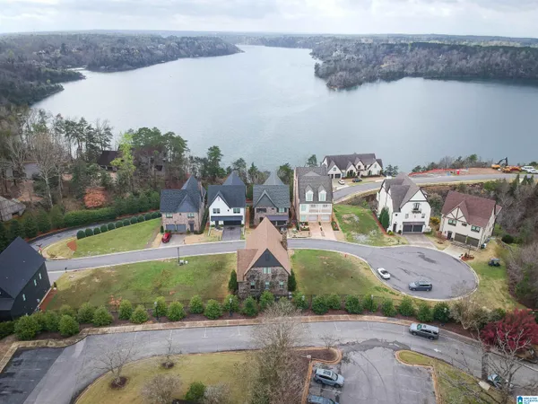 7844 Belle Vue Circle
